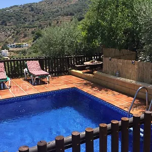 https://la-loma-montealegre.es-andalucia.com